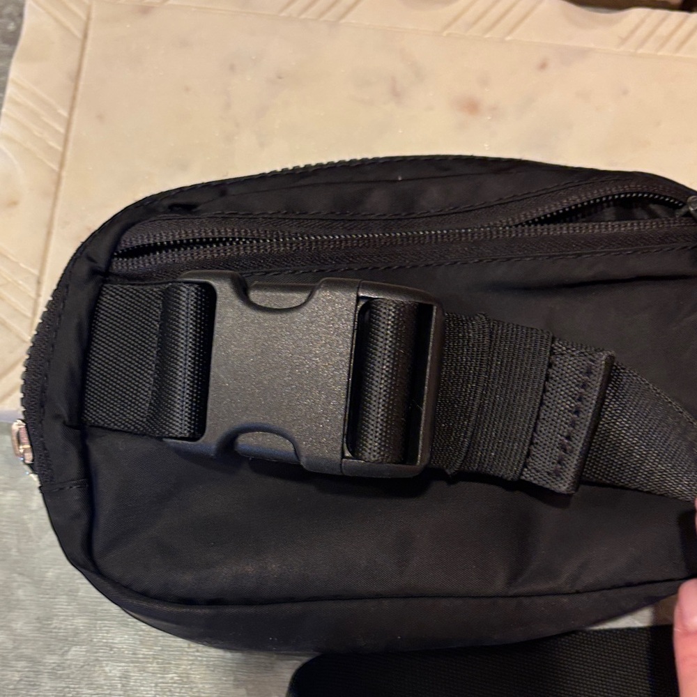 lululemon athletica Black Belt Bag - Picture 10 of 10
